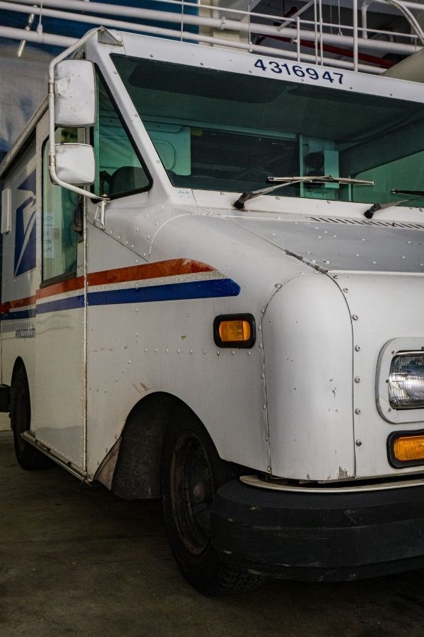 How to Get USPS Truck Accident Leads Img